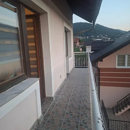 Lidija Apartment *